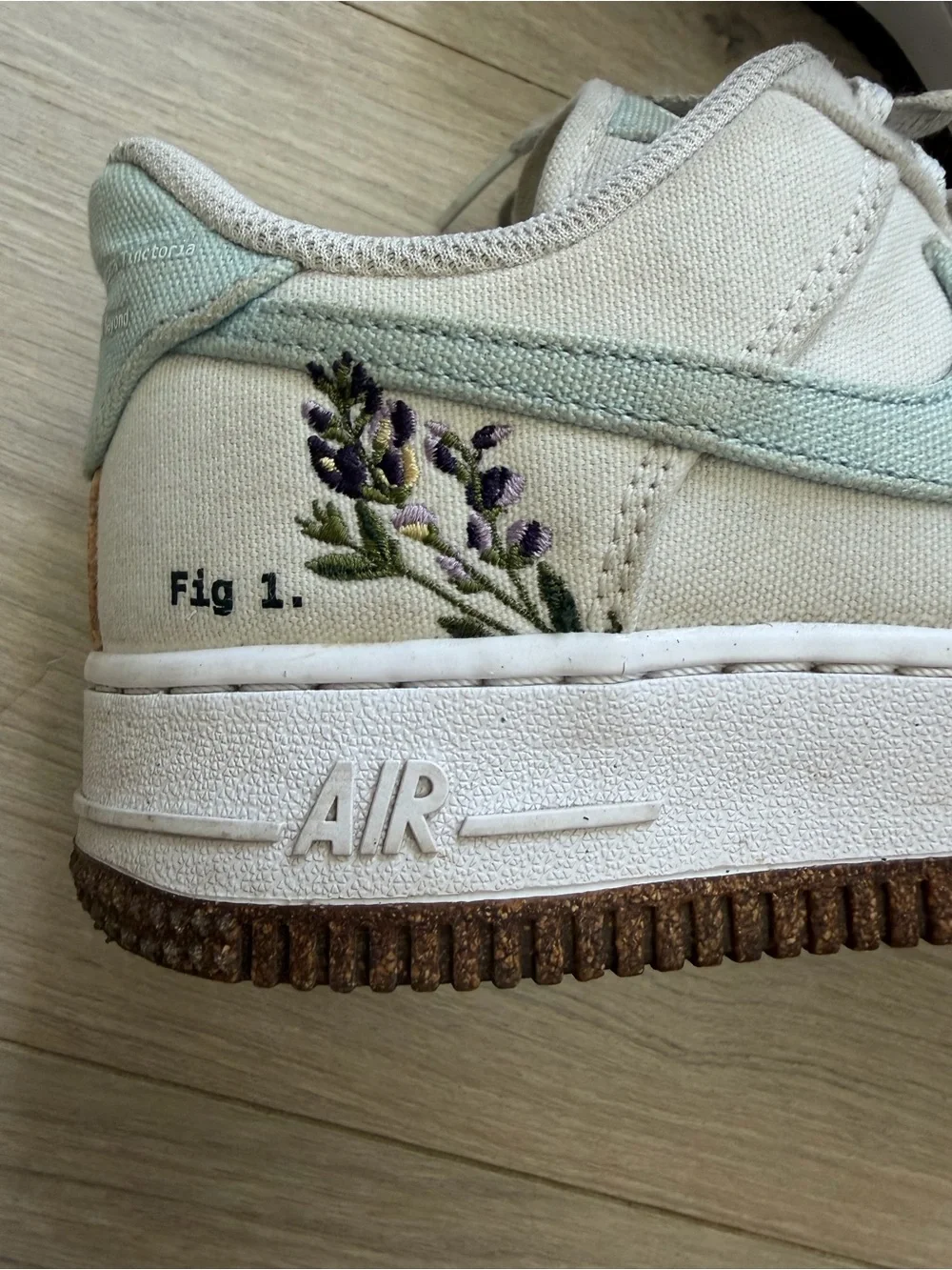 Nike Air Force 1 ‘07 SE Indigo Sneakers